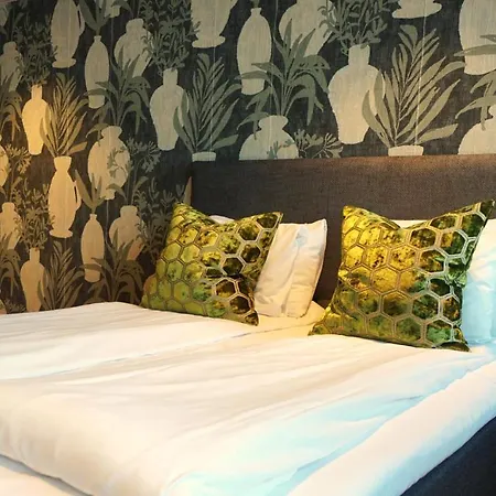 Turistsenter Budget Hotel 3*